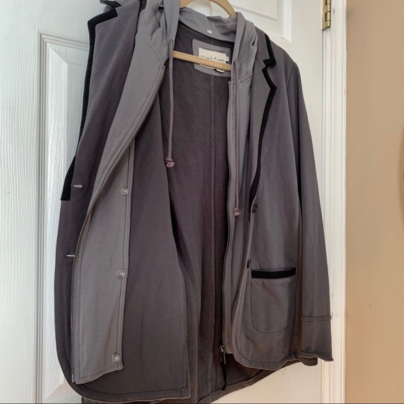 NWOT - Evy’s Tree Blazer with Removable Hood - M - Picture 4 of 8